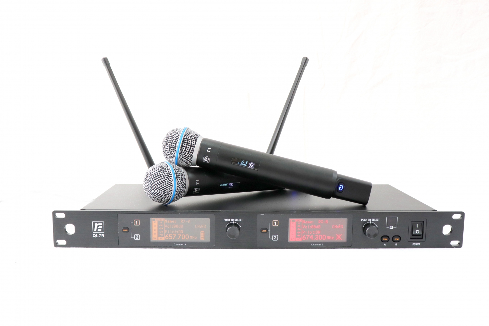 RFIntell QL7R/T1-A 651,800-683,400 МГц 2-канальная радиосистема с 2-мя ручными микрофонами в Батайске